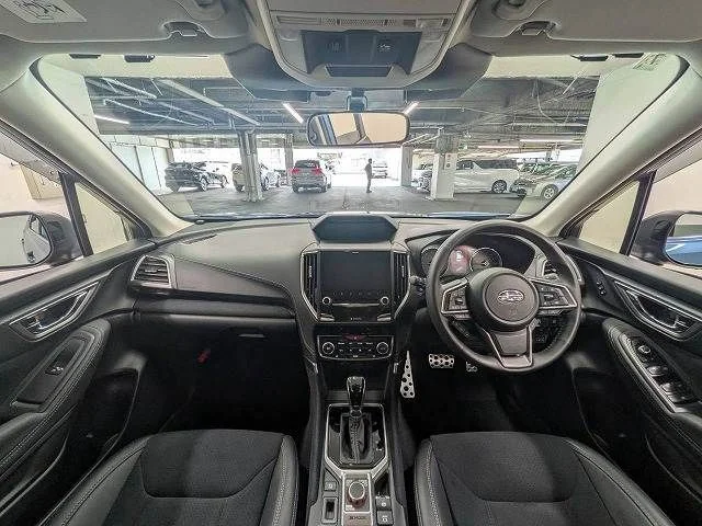 Subaru FORESTER STI　スポーツ photo 2