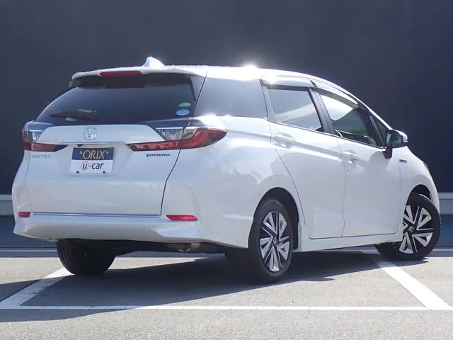 Honda SHUTTLE HYBRID ホンダセンシング photo 3