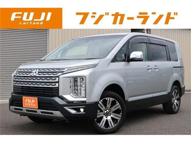 Mitsubishi DELICA D:5 4WD P 2024