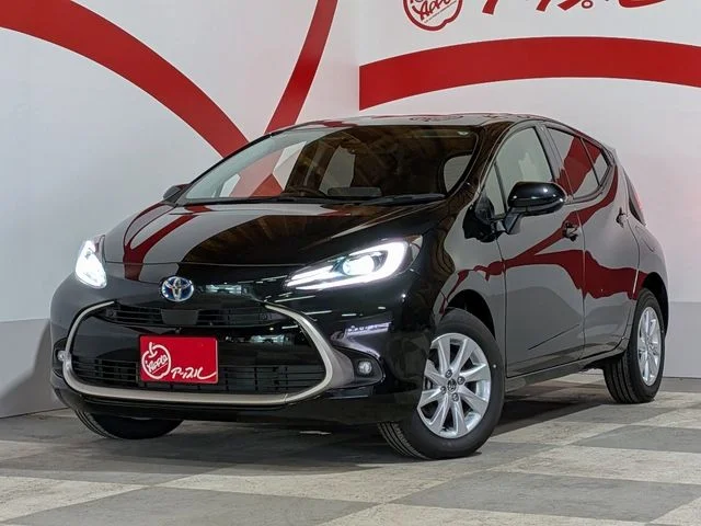 Toyota AQUA Z photo 2