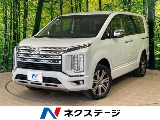 Mitsubishi DELICA D:5 4WD P 2022