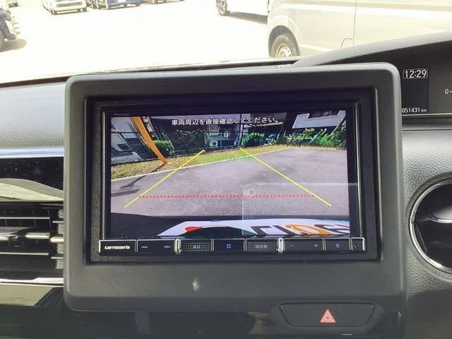 Honda N BOX CUSTOM L photo 4