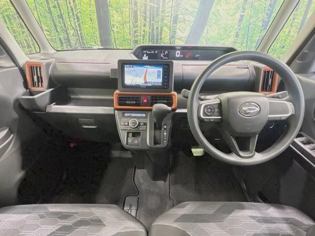 Daihatsu TANTO FAN CROSS ベースグレード photo 2