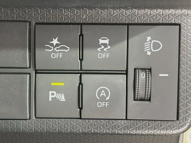 Daihatsu TANTO FAN CROSS ベースグレード photo 4