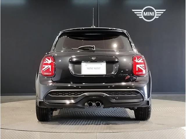 Bmw MINI COOPER SD 5DOOR ベースグレード photo 3