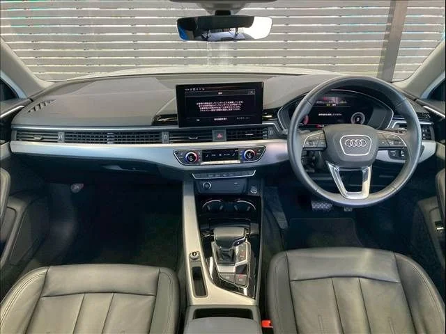 Audi AUDI A4 AVANT 35　TDI　アドバンスド photo 2