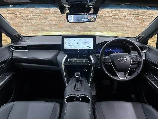 Toyota HARRIER 2WD Z photo 2