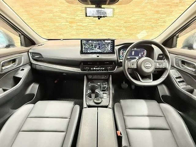 Nissan X-TRAIL HYBRID 4WD G　e−4ORCE photo 2
