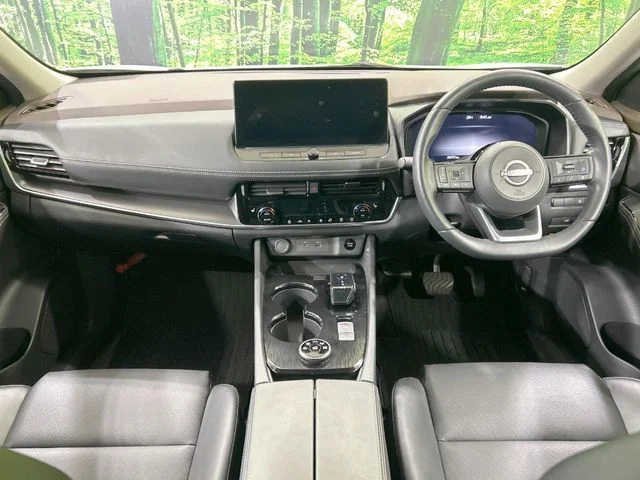 Nissan X-TRAIL HYBRID 4WD X　e−4ORCE photo 2
