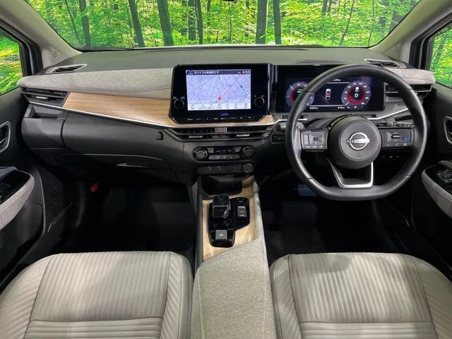 Nissan AURA G　FOUR　レザーエディション photo 2