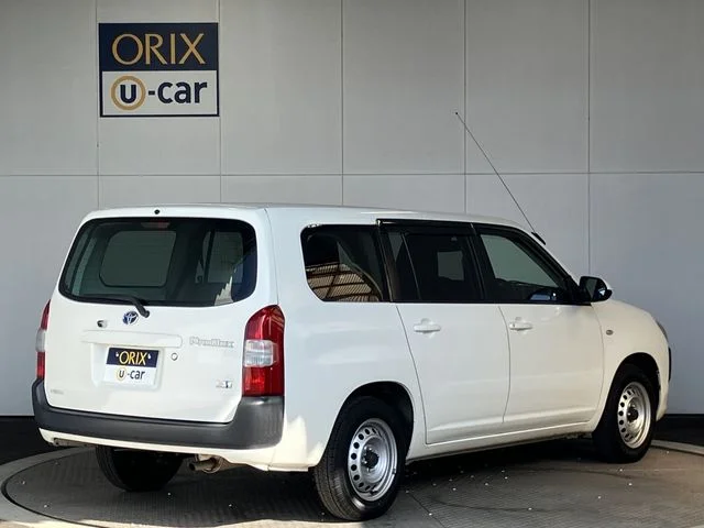 Toyota PROBOX van HYBRID GL photo 3
