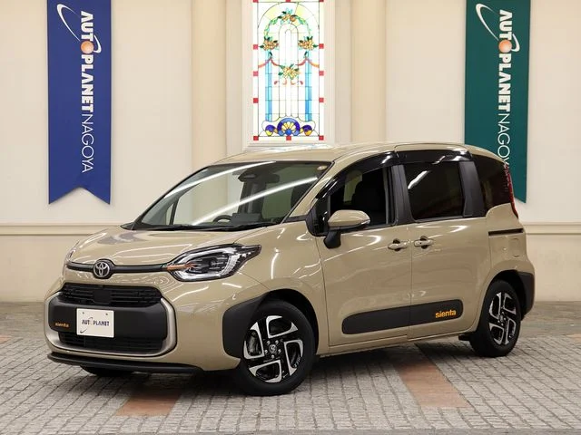 Toyota SIENTA HYBRID Z 2024