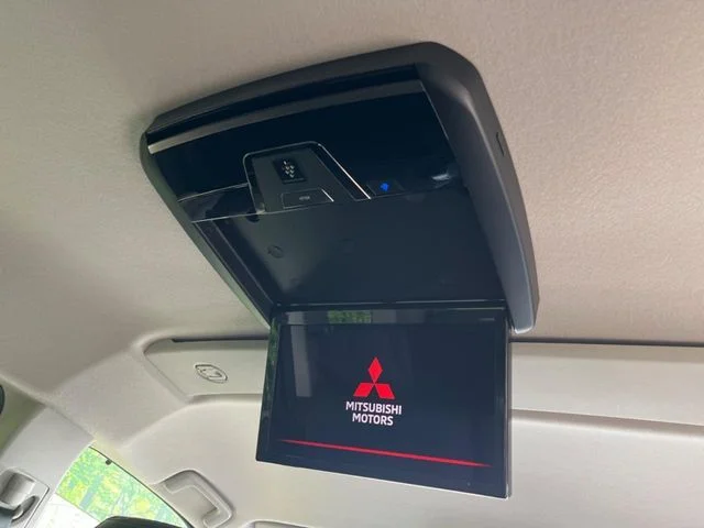 Mitsubishi DELICA D:5 4WD ジャスパー photo 3