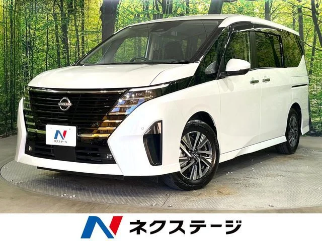 Nissan SERENA WG e−POWER　ハイウェイスター　V 2025