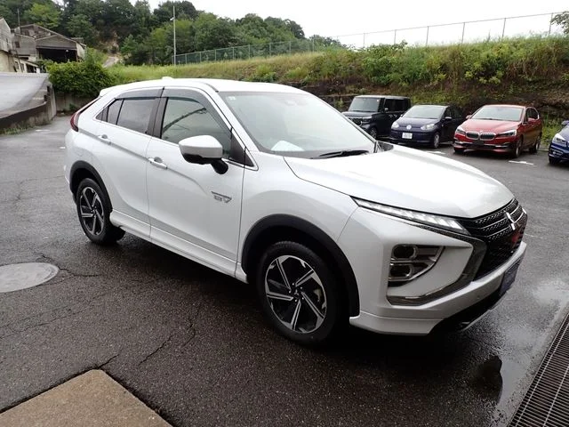 Mitsubishi ECLIPSE CROSS PHEV P photo 4