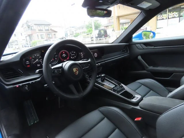 Porsche PORSCHE 911 カレラ4　GTS photo 2