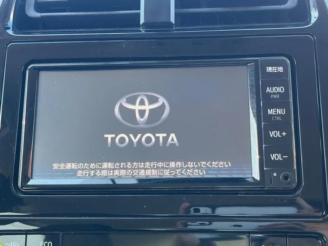 Toyota PRIUS S photo 3