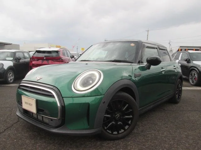 Bmw MINI COOPER D 5DOOR ベースグレード 2021
