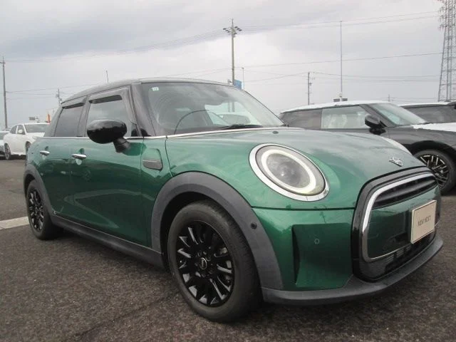 Bmw MINI COOPER D 5DOOR ベースグレード photo 3