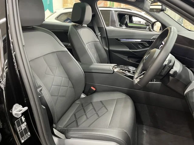 Bmw BMW 5series sedan 525Li　エクスクルーシブ　Mスポーツ photo 4