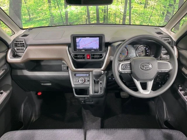 Daihatsu MOVE 4WD G photo 2
