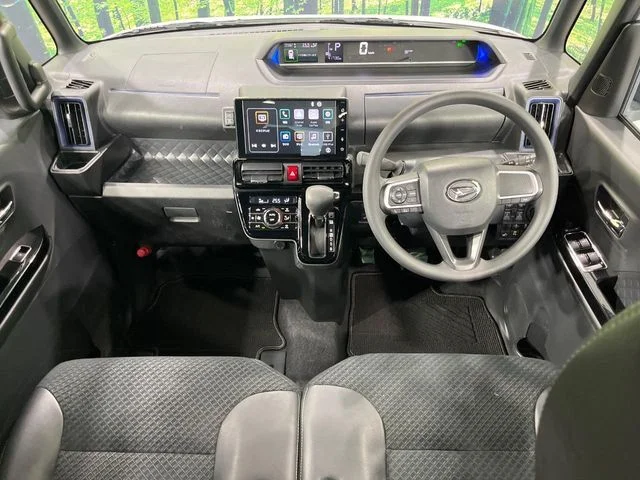 Daihatsu TANTO CUSTOM X photo 2