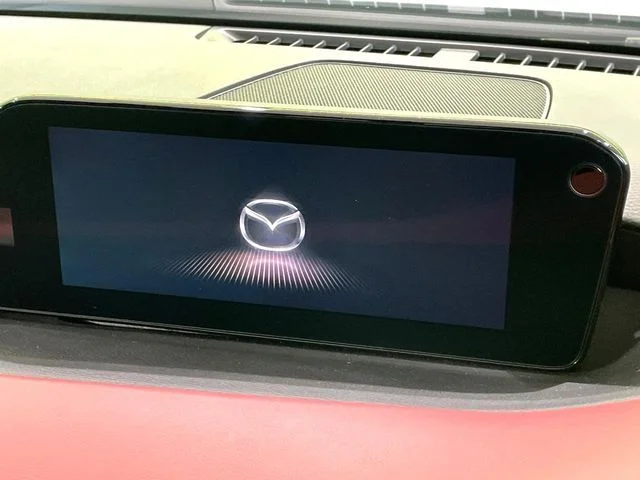 Mazda MAZDA3 FASTBACK 20S　バーガンディセレクション photo 4
