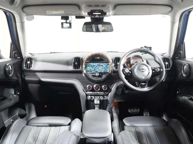 Bmw BMW MINI COOPER D CROSSOVER オール4 photo 3
