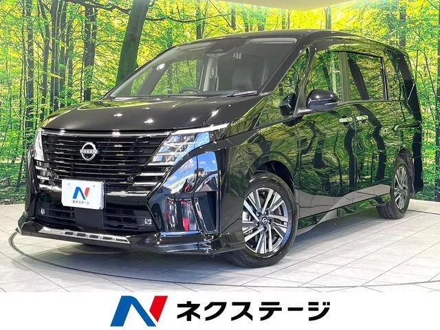 Nissan SERENA WG e−POWER　ハイウェイスター　V 2023