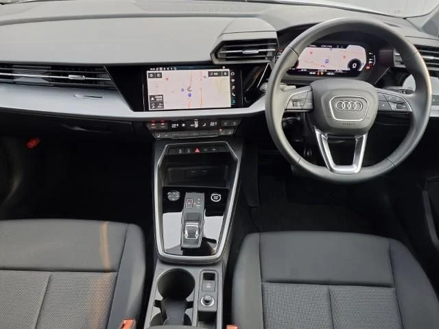 Audi AUDI A3 SPORTBACK 30　TFSI photo 4