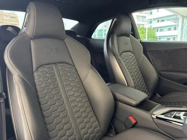Audi AUDI RS5 ベースグレード photo 4