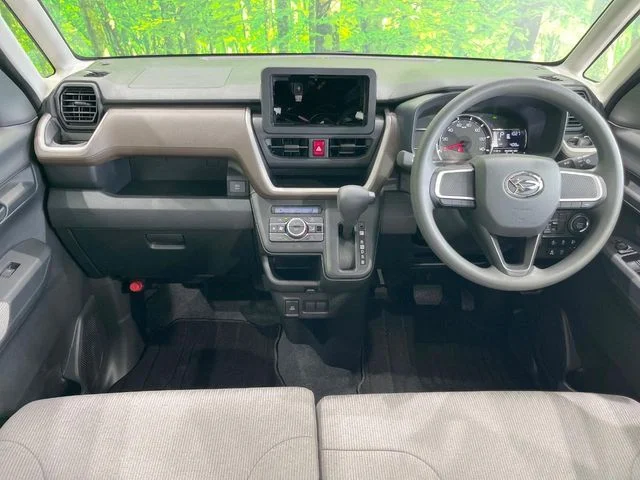 Daihatsu MOVE X photo 2