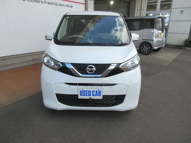 Nissan DAYZ 4WD X photo 2