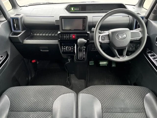 Daihatsu TANTO CUSTOM 4WD X photo 2