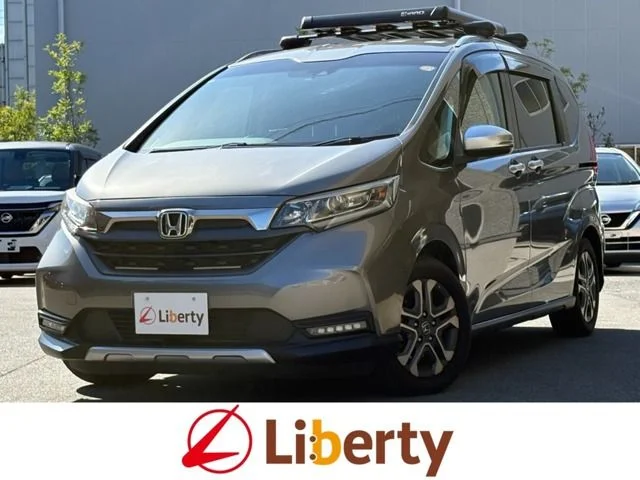 Honda FREED plus クロスター　ホンダセンシング 2020