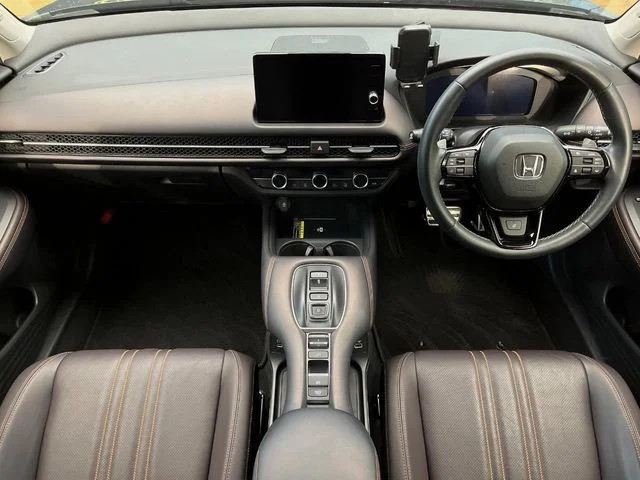 Honda ZR-V e:HEV Z photo 2
