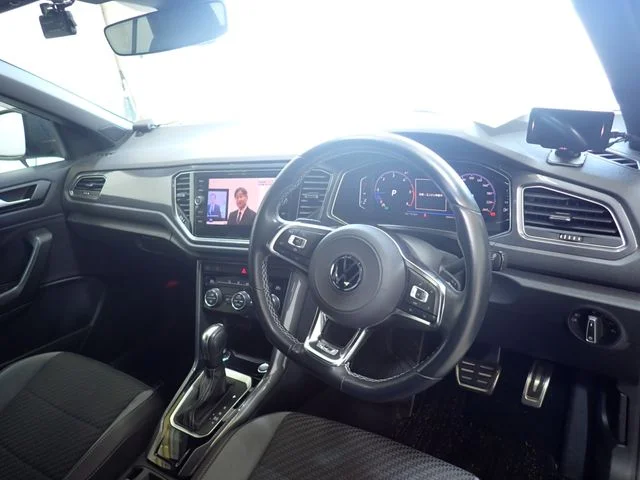 Volkswagen VOLKSWAGEN T-Roc TDI　Rライン photo 2