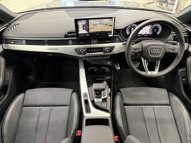 Audi AUDI A4 ブラック　スタイル　プラス photo 2