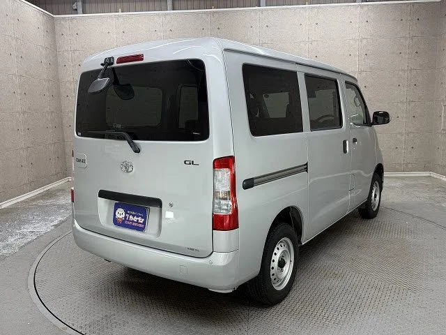 Toyota TOWNACE van 2WD GL photo 4
