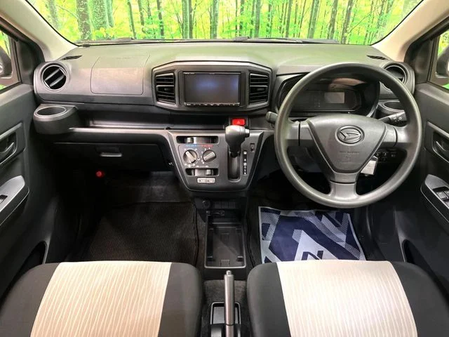 Daihatsu MIRA e:S L　SA3 photo 2