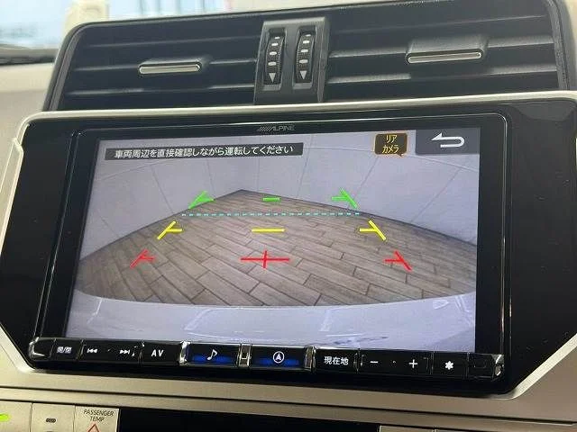 Toyota LANDCRUISER PRADO TX　Lパッケージ photo 4