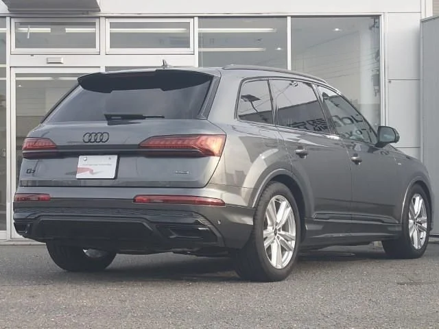 Audi AUDI Q7 50　TDI　クワトロ　Sライン photo 3