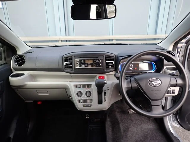 Daihatsu MIRA e:S X　SA3 photo 2