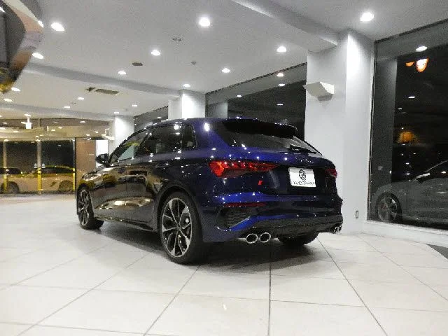 Audi AUDI S3 SPORTBACK ベースグレード photo 4