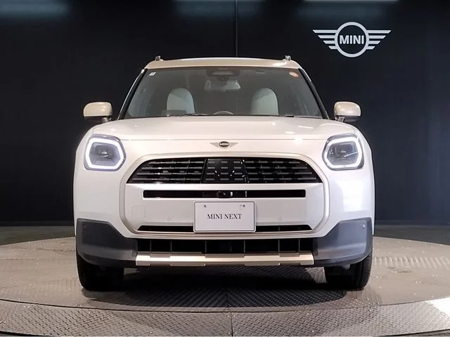 Bmw MINI COUNTRYMAN D photo 4