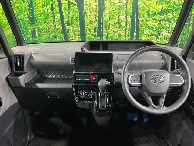 Daihatsu TANTO CUSTOM X photo 2
