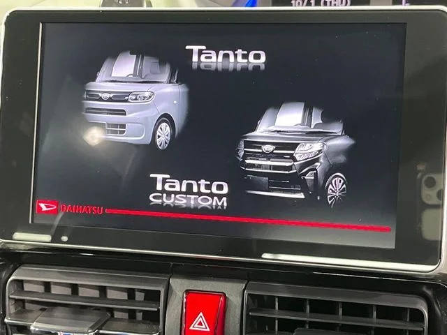 Daihatsu TANTO CUSTOM X photo 3