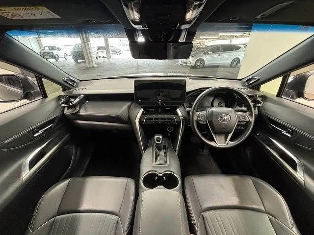 Toyota HARRIER 2WD Z photo 2