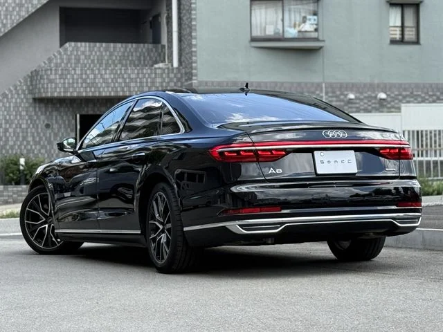 Audi AUDI A8 55　TFSI　クワトロ photo 3
