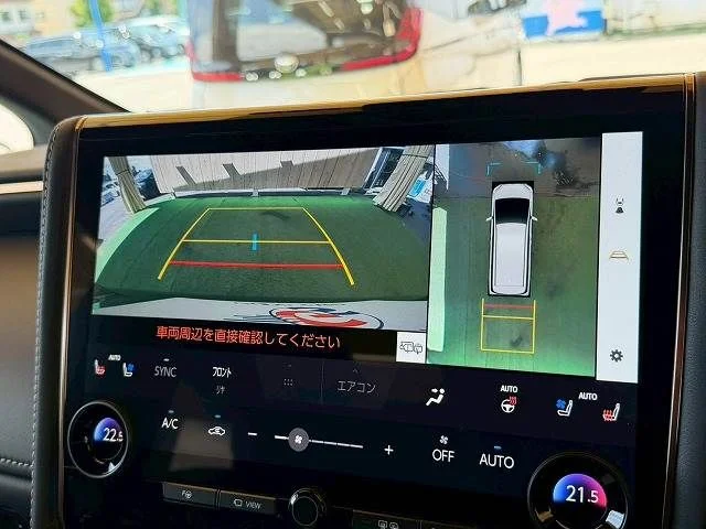 Toyota VELLFIRE HYBRID 4WD Z　プレミア photo 4